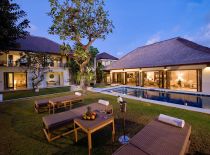 Villa Casa Evaliza , Villa at Night